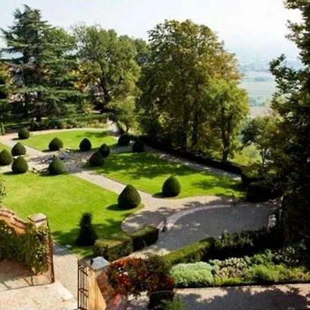 Holiday home Belvilla By Oyo Charming With Garden Rocca Grimalda